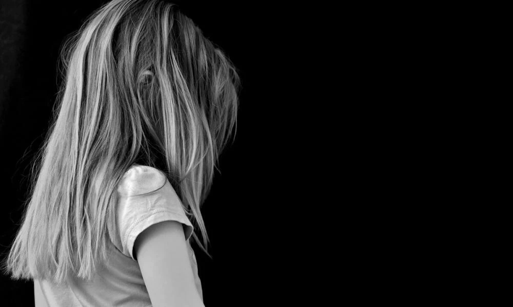 Φρίκη στη Λακωνία: 13χρονη καταγγέλλει ότι έμεινε έγκυος από βιαστές